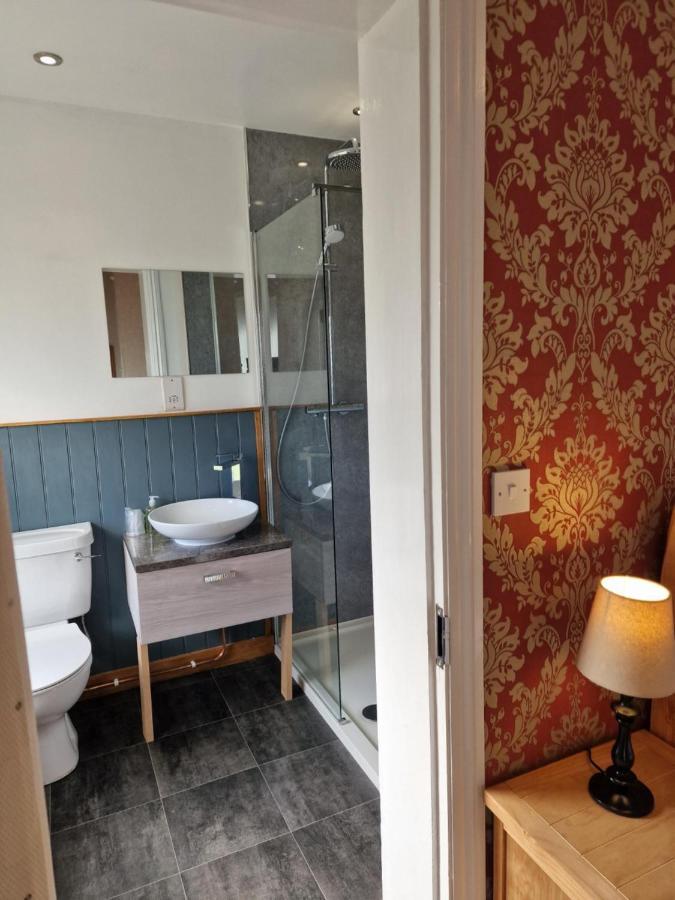 Bed and Breakfast Broadway House Лохарн Экстерьер фото