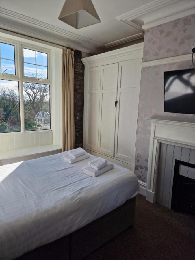 Bed and Breakfast Broadway House Лохарн Экстерьер фото